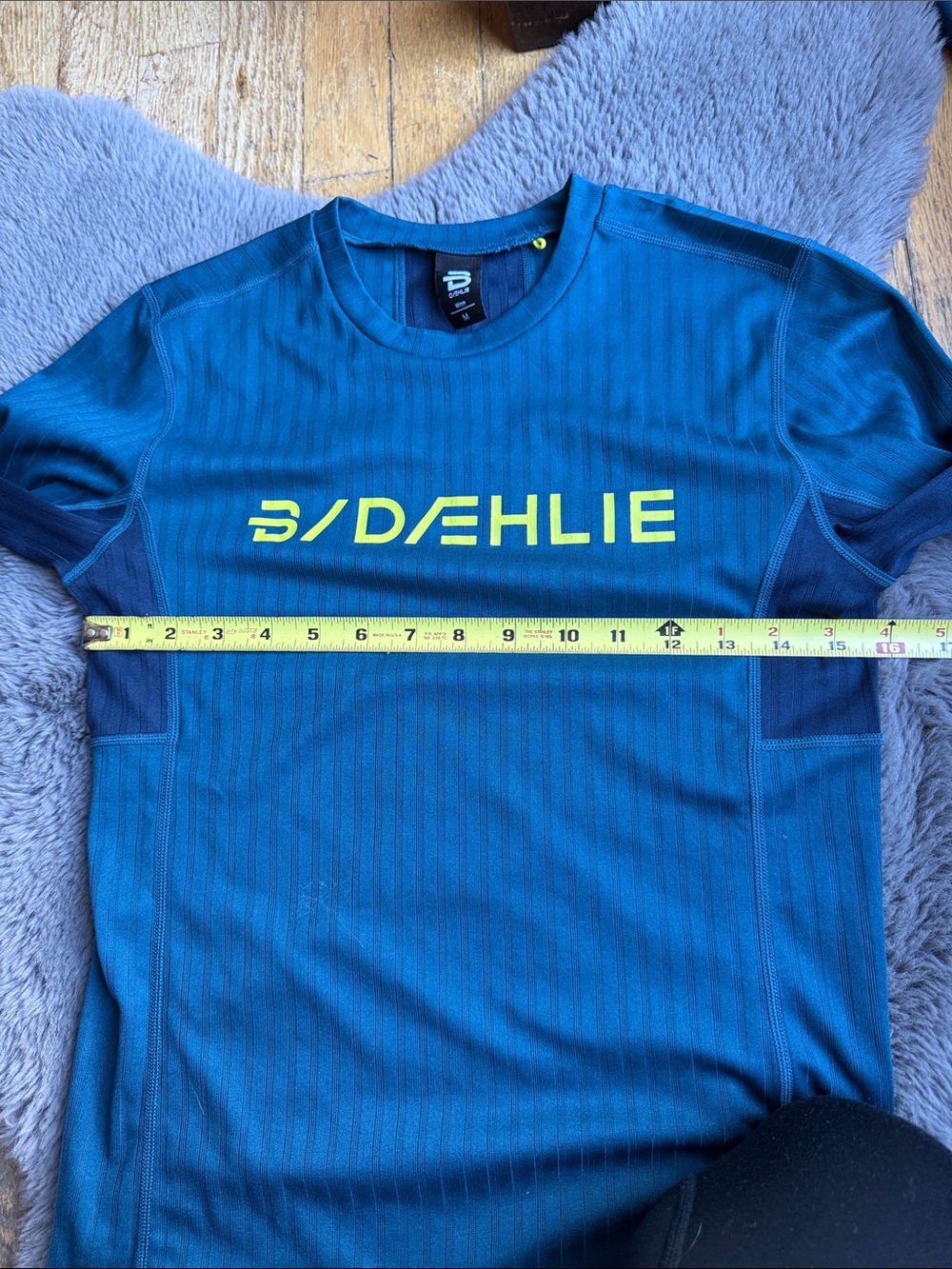 Bjorn Daehlie Training Tech Long Sleeve Base Layer Shirt Medium - Picture 5 of 9